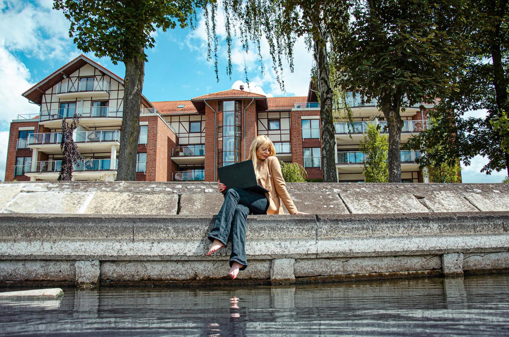 Willa Port Ostróda Exteriör bild A student studying at the University of Kent